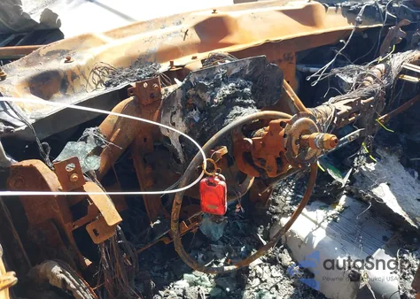 2018 Chevrolet Silverado 1500 1Lt из США, поврежденный, VIN 3GCUCRER8JG240611